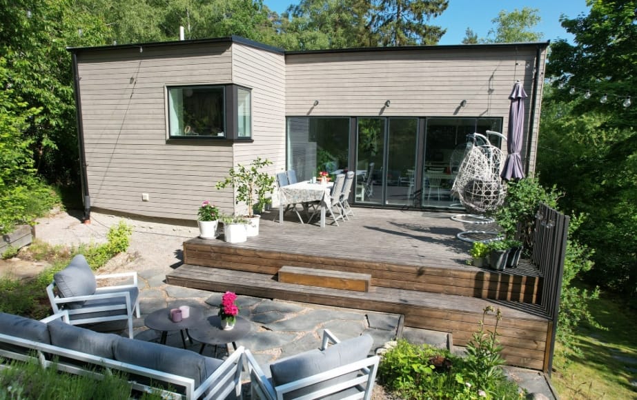 7-room house in Huddinge, Neptunusvägen - image 1 7-room house in Huddinge, Neptunusvägen - image 1